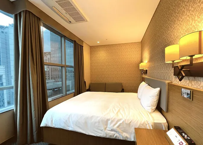 Hotel Mohenic Myeongdong 3*