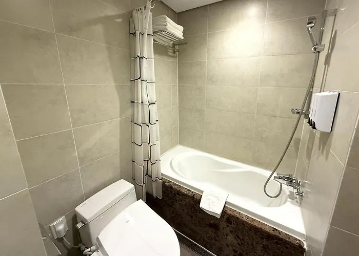 Mohenic Myeongdong Hotel