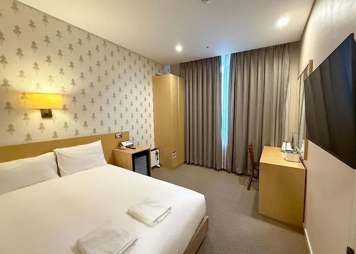 Mohenic Myeongdong Отель 3*