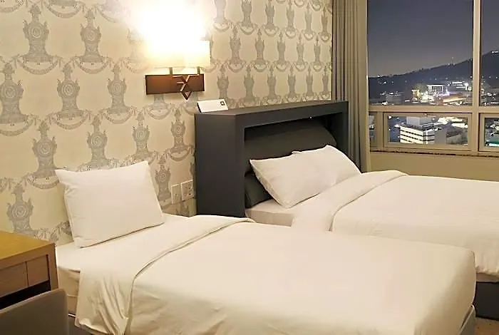 Mohenic Myeongdong Hotel 3*